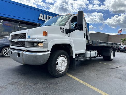 Used 2005 Chevrolet Kodiak C4500 2WD Regular Cab image 4