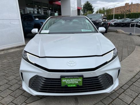 New 2026 Toyota Camry XLE image 8