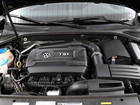 Used 2016 Volkswagen Passat 1.8T S image 32