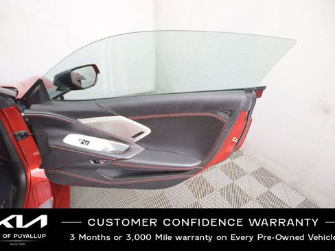 Used 2022 Chevrolet Corvette Stingray Premium Conv w/ Z51 Performance Package image 15
