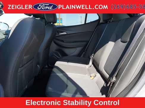 Used 2024 Buick Encore GX Preferred FWD image 11