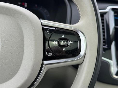 Certified 2023 Volvo XC90 B6 Plus w/ Protection Package Premier image 19