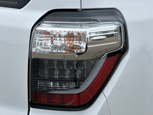 Certified 2024 Toyota 4Runner SR5 Premium image 52