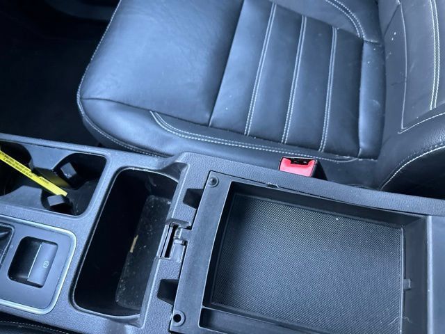 Used 2018 Ford Escape SEL w/ Canadian Touring Package AWD/4WD image 24