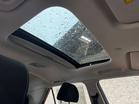 New 2026 Hyundai Venue SEL image 10