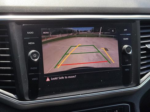 Used 2019 Volkswagen Atlas SE w/ Panoramic Sunroof Package FWD image 30