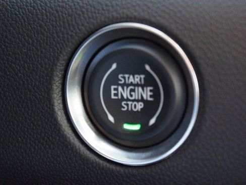 Used 2024 GMC Acadia Elevation w/ Trailering Package image 8