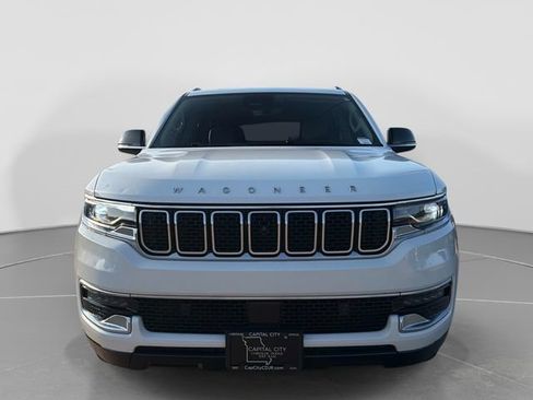 Used 2023 Jeep Wagoneer L 4WD w/ Convenience Group I image 9