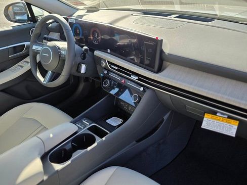 New 2026 Hyundai Sonata SEL FWD image 9