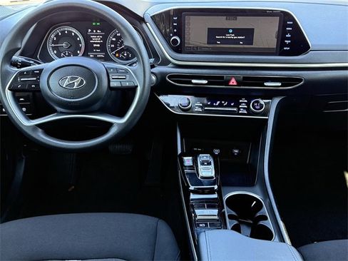 Used 2023 Hyundai Sonata SEL image 9