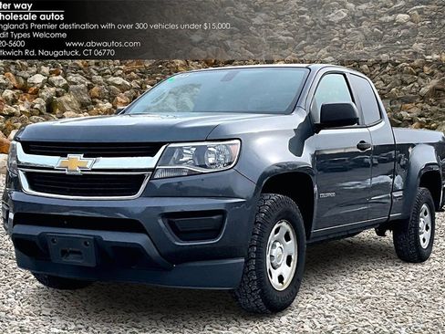 Used 2015 Chevrolet Colorado W/T image 1
