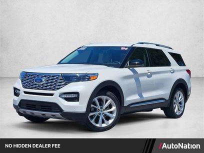 Certified 2024 Ford Explorer Platinum w/ Technology Package