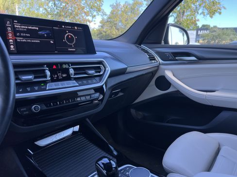 Used 2022 BMW X3 sDrive30i w/ M Sport Package RWD image 30
