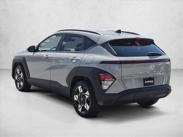 Used 2025 Hyundai Kona SEL FWD image 8