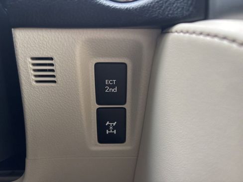 Used 2023 Lexus GX 460 Premium image 25