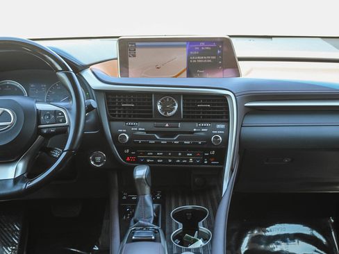 Used 2018 Lexus RX 350L Luxury w/ Accessory Package FWD image 13