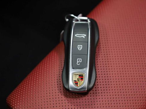 Certified 2025 Porsche 911 Carrera RWD image 42