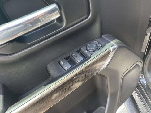 Used 2020 Chevrolet Silverado 1500 RST w/ All-Star Edition AWD/4WD image 19