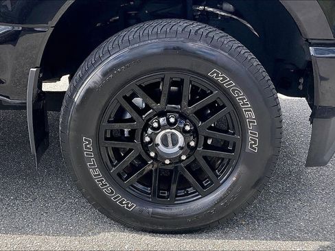 Used 2020 Ford F350 Lariat image 9