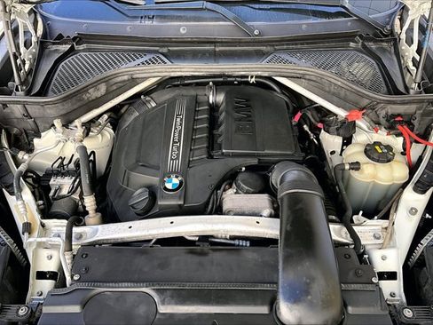 Used 2017 BMW X6 sDrive35i RWD image 11