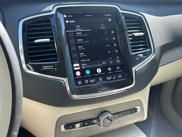 Certified 2025 Volvo XC90 T8 Plus AWD/4WD image 23