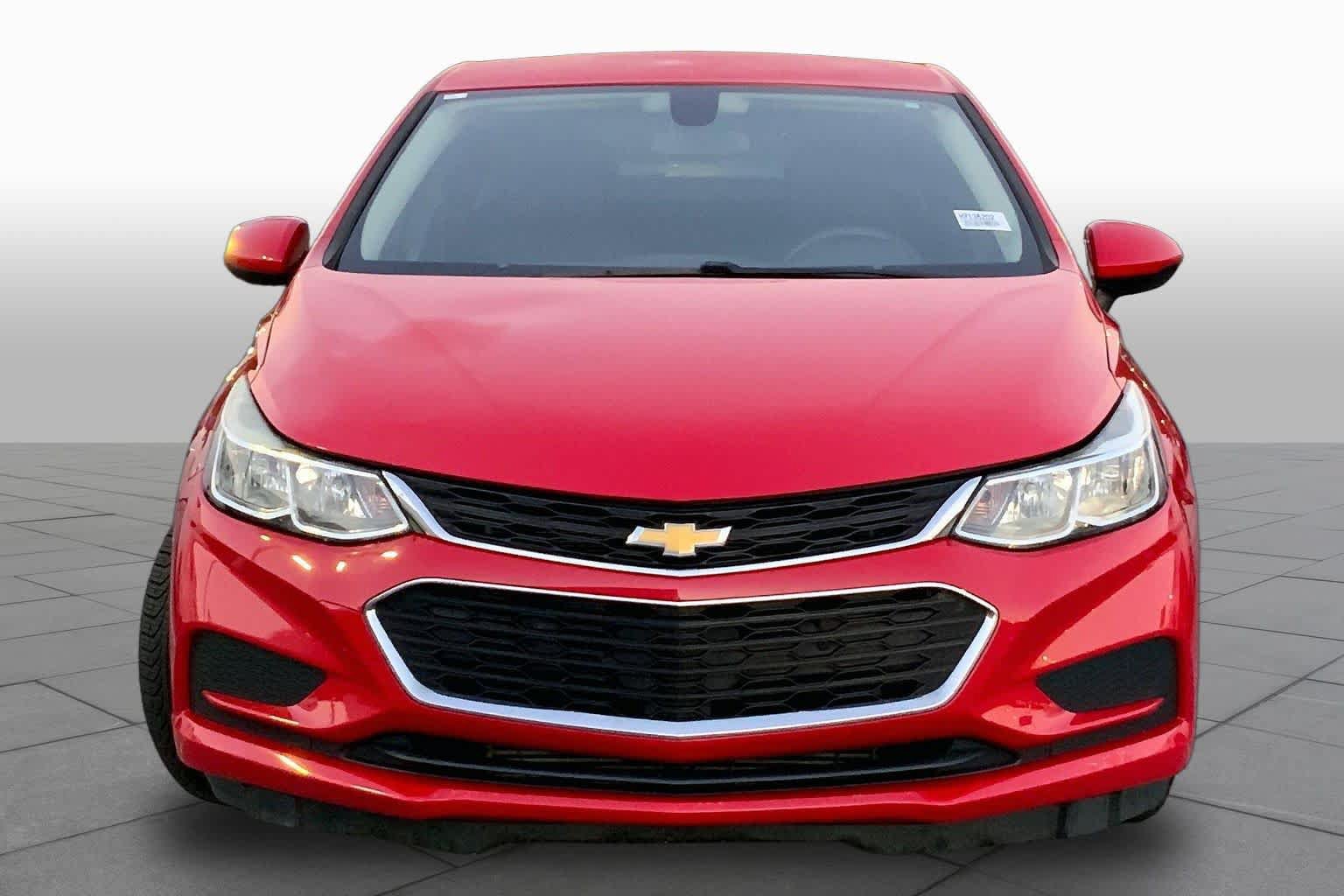 Used 2017 Chevrolet Cruze LS FWD image 4
