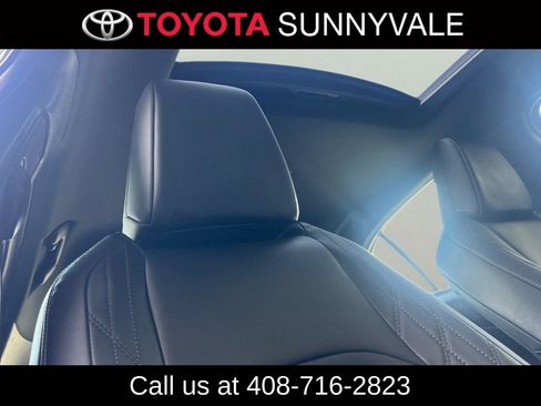 Used 2025 Lexus UX 300h FWD w/ Accessory Package (Z1) image 21