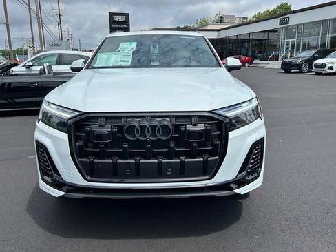 Used 2025 Audi Q7 3.0T Premium Plus w/ Premium Plus Package AWD/4WD image 8