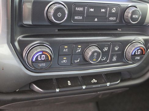 Used 2018 Chevrolet Silverado 1500 LT w/ All Star Edition image 25