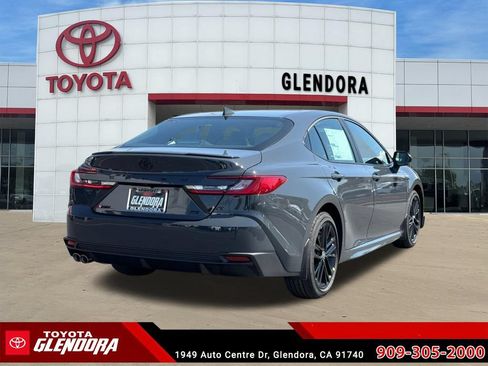 New 2026 Toyota Camry SE FWD image 10