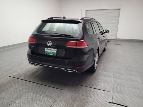 Used 2019 Volkswagen Golf SE FWD image 7