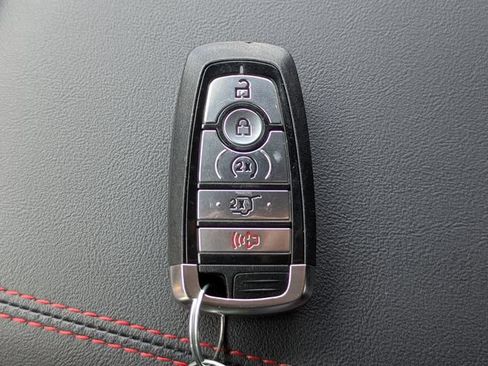 Used 2025 Ford Explorer ST AWD/4WD image 35