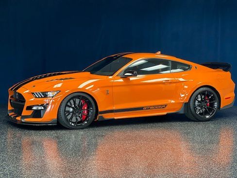 Used 2021 Ford Mustang Shelby GT500 w/ Technology Package image 7