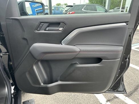 New 2025 Chevrolet Colorado Z71 w/ Technology Package image 10