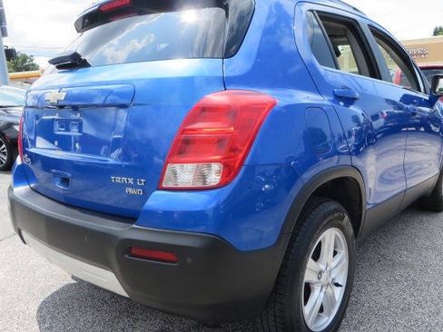 Used 2016 Chevrolet Trax LT w/ LT Convenience Package AWD/4WD image 38