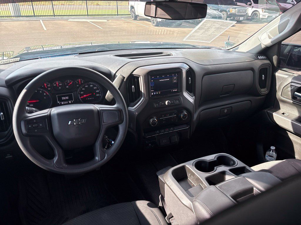 Used 2020 Chevrolet Silverado 1500 Custom Trail Boss w/ Custom Convenience Package AWD/4WD image 5