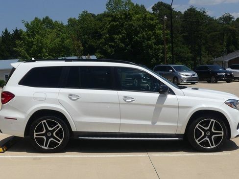Used 2017 Mercedes-Benz GLS 550 4MATIC image 6