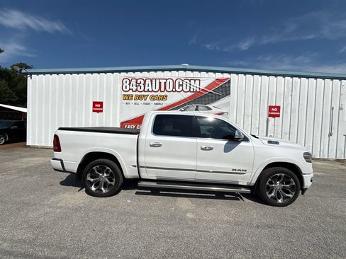 Used 2022 RAM 1500 Limited w/ Body-Colour Bumper Group AWD/4WD image 9