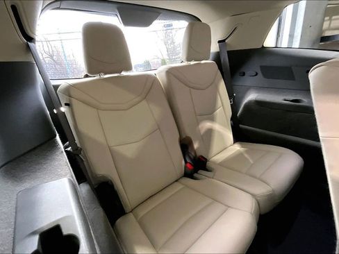 Used 2021 Cadillac XT6 Premium Luxury image 33