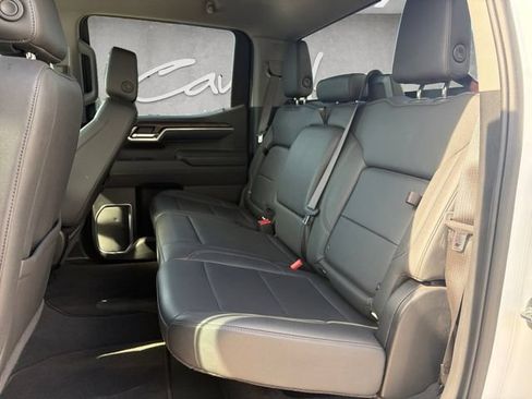 Used 2025 GMC Sierra 1500 SLT RWD image 22