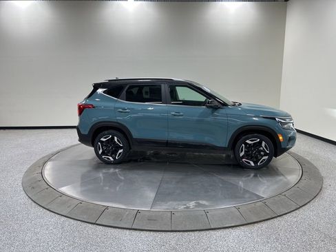 New 2026 Kia Seltos SX image 4