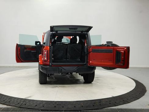 Used 2022 Ford Bronco Outer Banks AWD/4WD image 15