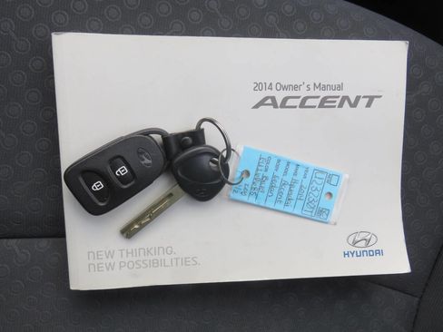 Used 2014 Hyundai Accent SE w/ Option Group 3 FWD image 33