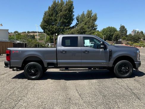 Used 2024 Ford F250 XL w/ STX Appearance Package AWD/4WD image 7