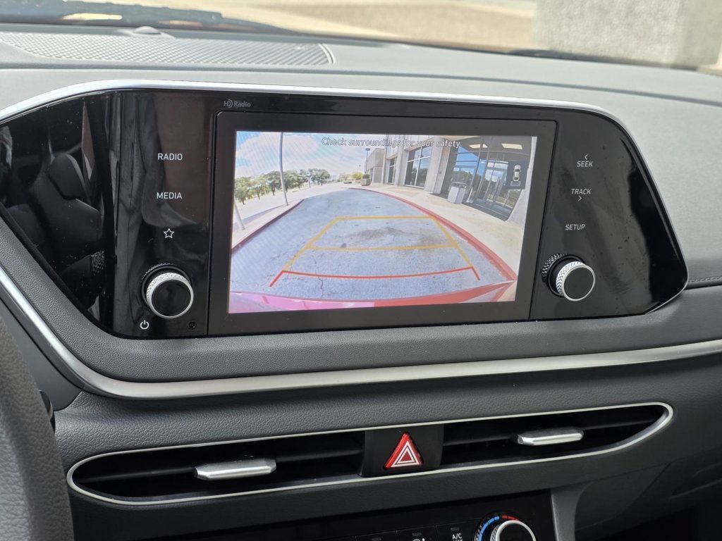 Used 2023 Hyundai Sonata SE FWD image 10