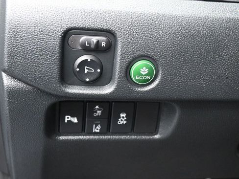 Used 2023 Honda Passport EX-L image 16