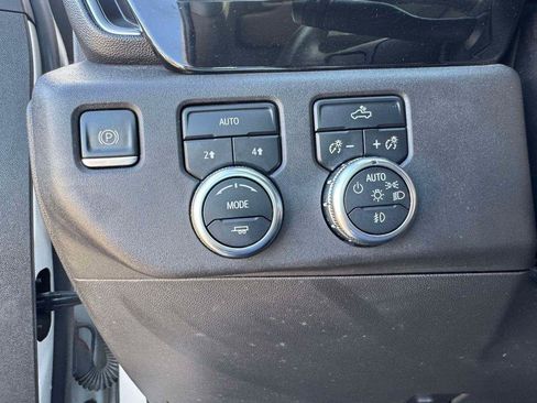 Used 2022 GMC Sierra 1500 Elevation AWD/4WD image 24