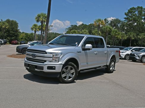 Used 2019 Ford F150 Lariat w/ Equipment Group 502A Luxury AWD/4WD image 6