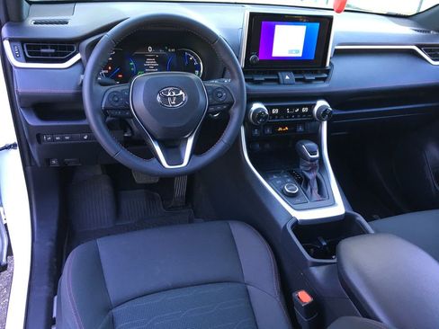 Used 2024 Toyota RAV4 SE w/ Weather & Moonroof Package AWD/4WD image 24