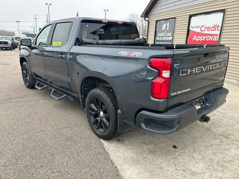 Used 2020 Chevrolet Silverado 1500 Custom w/ Custom Value Package image 7
